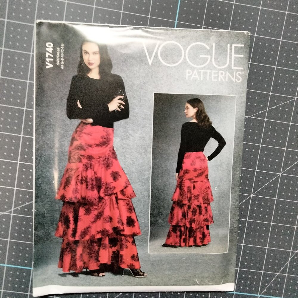 V1740 Vogue Pattern, 6-14, Misses' Skirt, Uncut, FF, OOP
